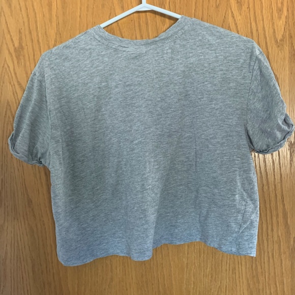 crop top - Picture 3 of 3